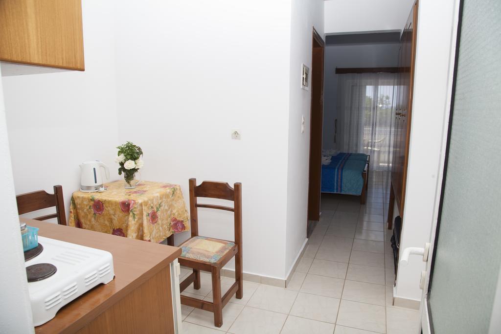 Bill & Mike Aparthotel Kéfalosz Szoba fotó
